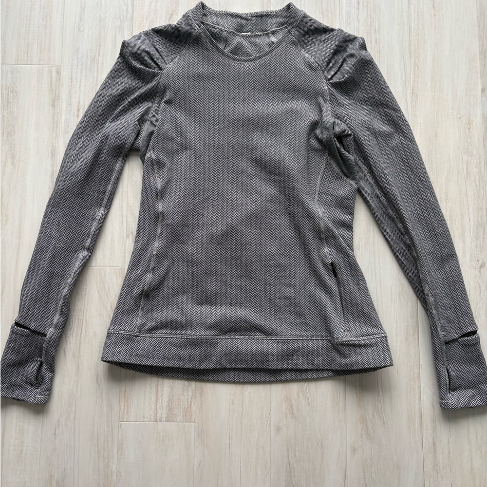Lululemon herringbone pattern Long Sleeve Top